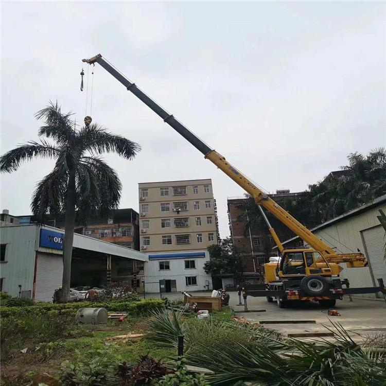 东阳12吨吊车出租一天的收费标准是什么