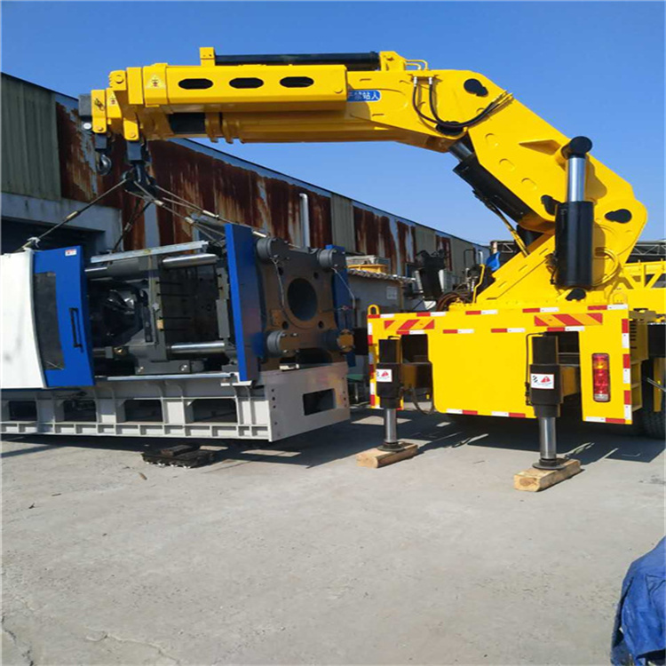 东阳 大吨位折臂吊出租费用解析：一小时租赁多少钱