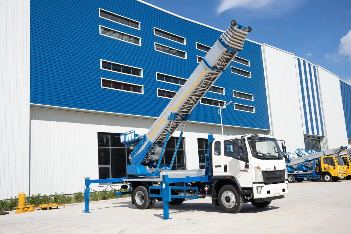 东阳小型云梯车上料车租赁多少钱